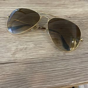 Ray-Ban Aviator Sunglasses